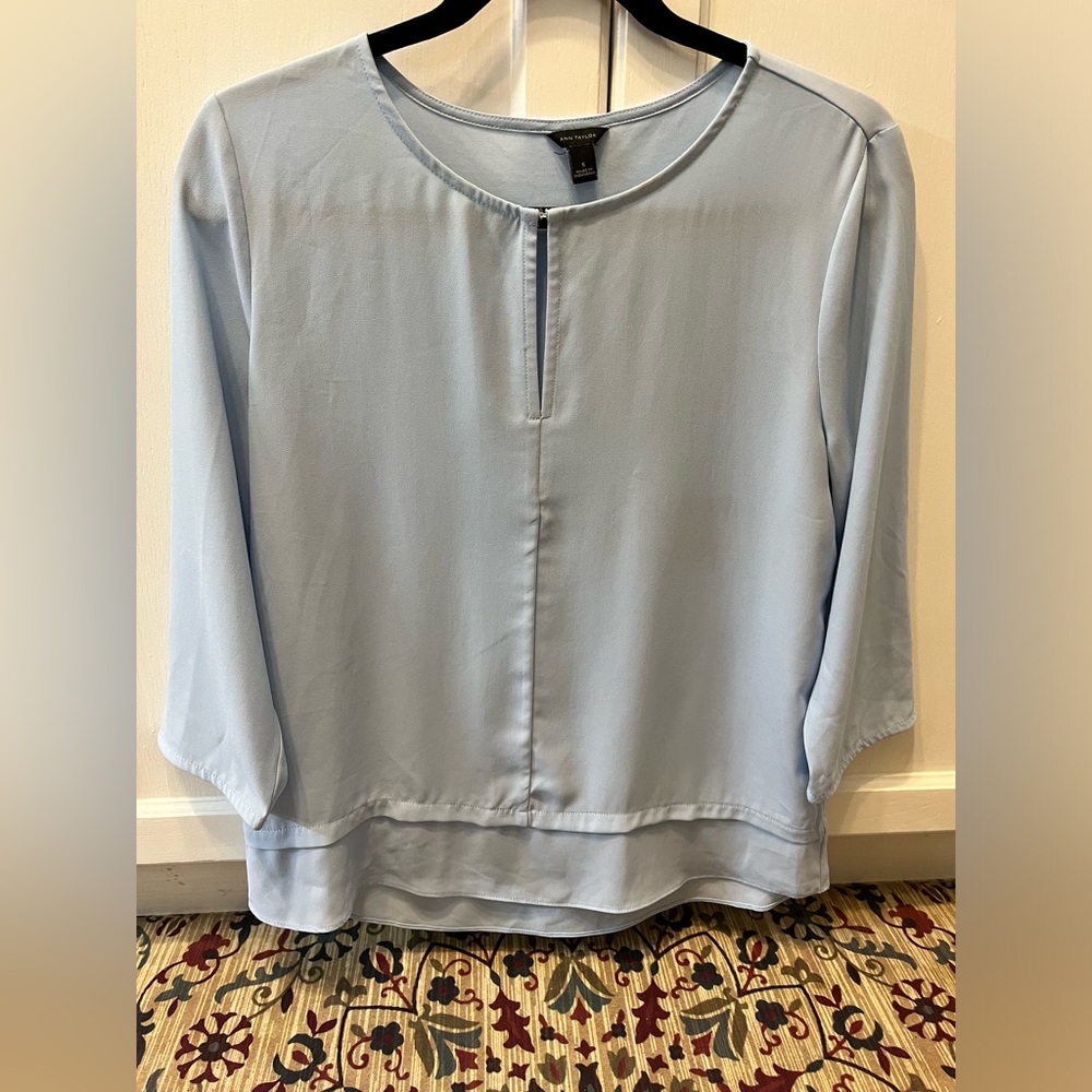 Nice pale blue Ann Taylor Blouse